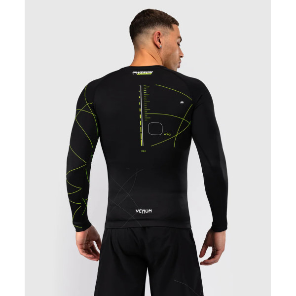 Рашгард Venum Training Camp 4.0 Long Sleeve Rashguard - Black/Neon Green