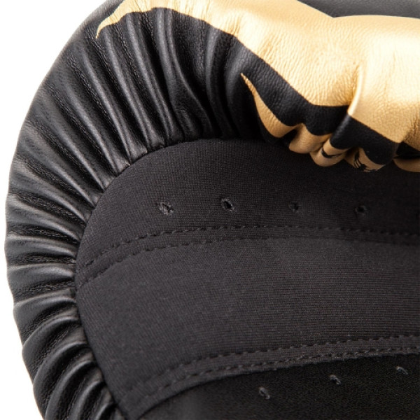 Боксерські рукавиці Venum Challenger 3.0 Boxing Gloves Black Gold