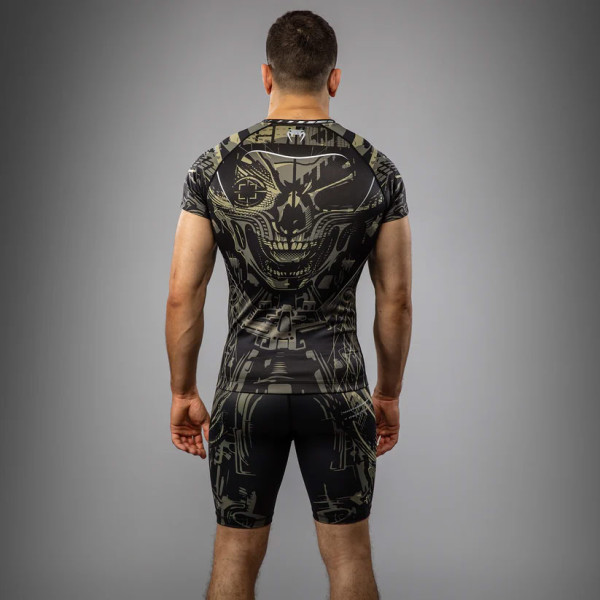 Рашгард Venum Invader Short Sleeve Rashguard Black Sand