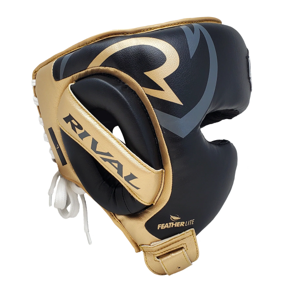 Боксерський шолом Rival RHG100 Professional Headgear Black Gold