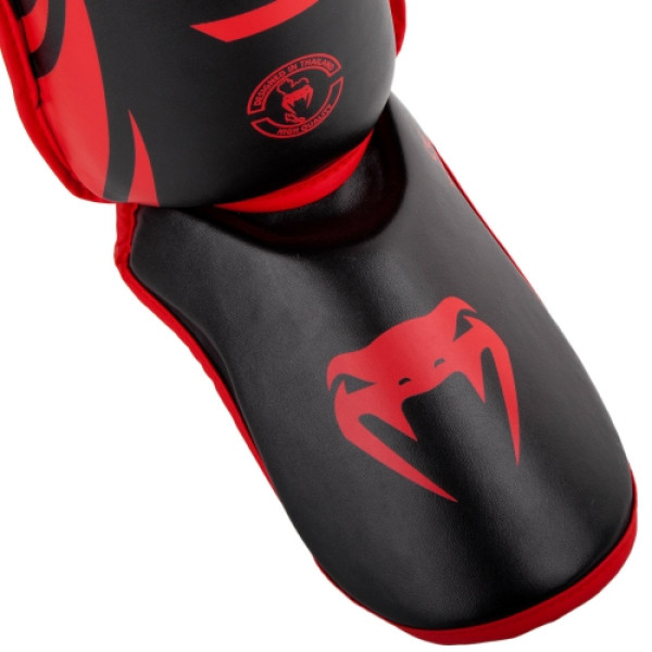 Захист гомілкостопу Venum Challenger Standup Shinguards Black Red