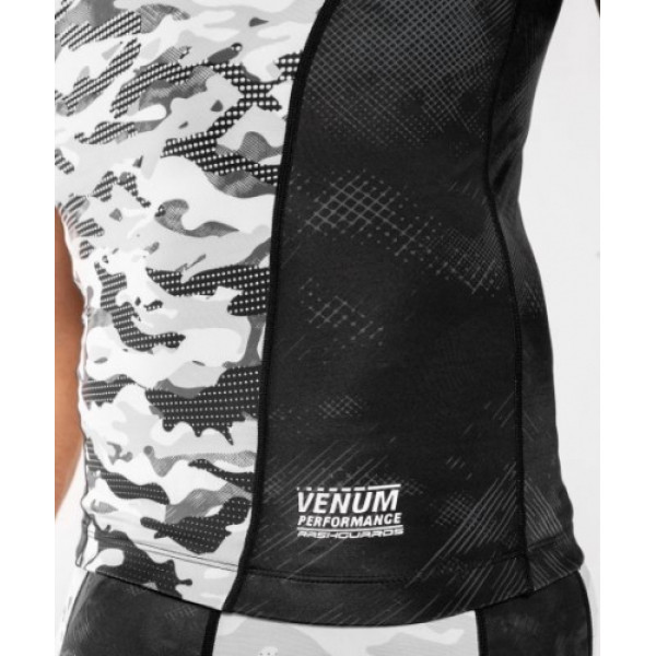 Рашгард з коротким рукавом Venum Defender Rashguard Short Sleeves Urban Camo