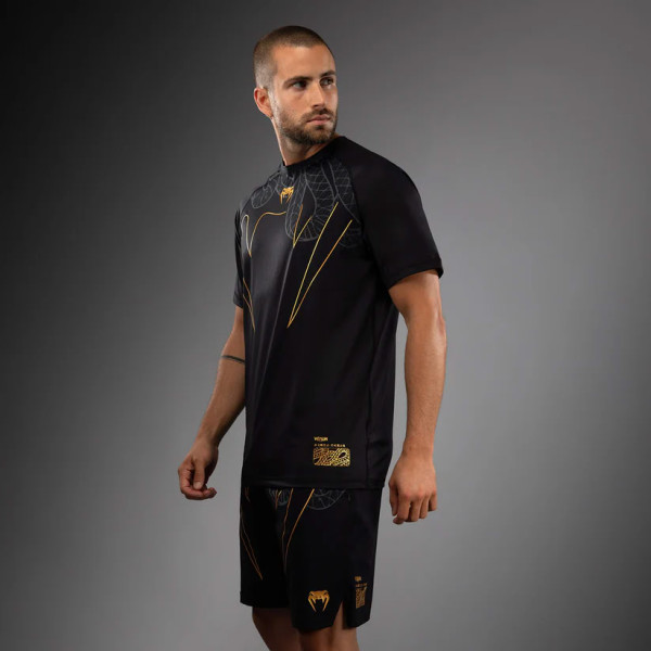 Футболка Venum Serpenti Dry Tech T-Shirt Black Silver Gold