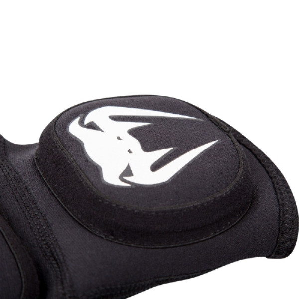 Защита ног Venum Kontact Evo Shinguards Black