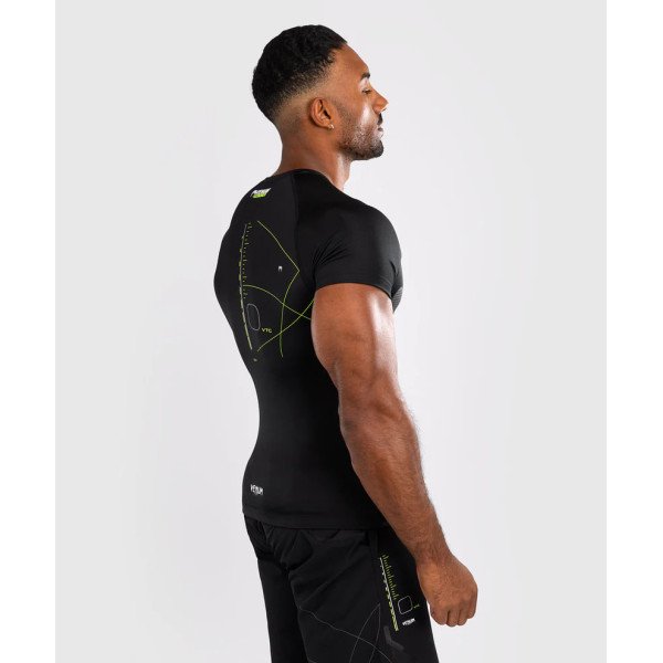 Рашгард Venum Training Camp 4.0 Short Sleeve Rashguard - Black/Neon Green