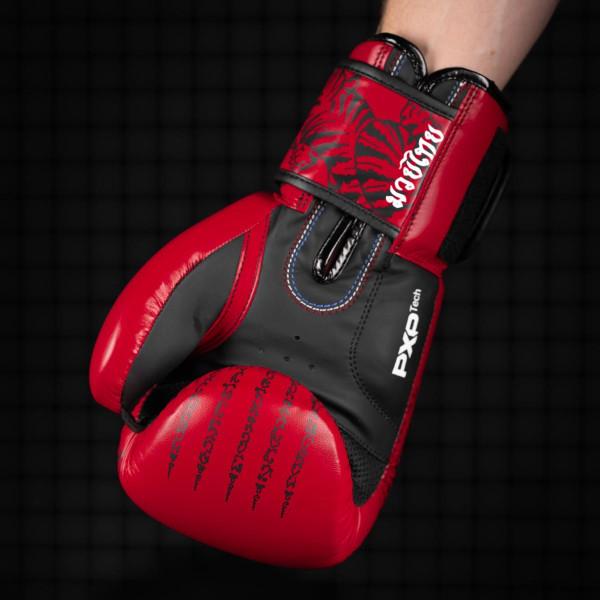 Боксерські рукавиці Phantom Muay Thai Red 16 унцій (капа в подарунок)