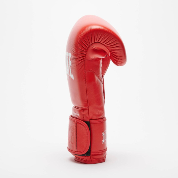 Боксерські рукавиці Leone GN111 THE GREATEST Red 10 унцій (бинти 4 м. в комплекті)