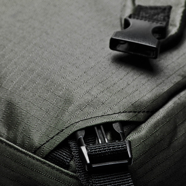 Спортивна сумка Leone AC908 Black (70л.)