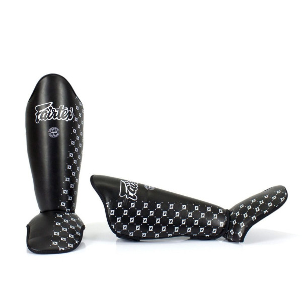 Захист гомілки та стопи Fairtex SP5 Shin Pads Black XL
