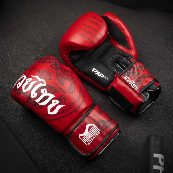 Боксерські рукавиці Phantom Muay Thai Red 12 унцій (капа в подарунок)