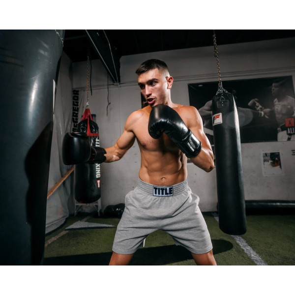 Боксерські рукавиці TITLE Boxing Ko-Vert Black 14 oz