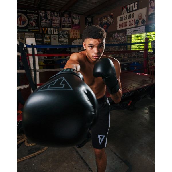 Боксерські рукавиці TITLE Boxing Vegan Gloves Black 8 oz