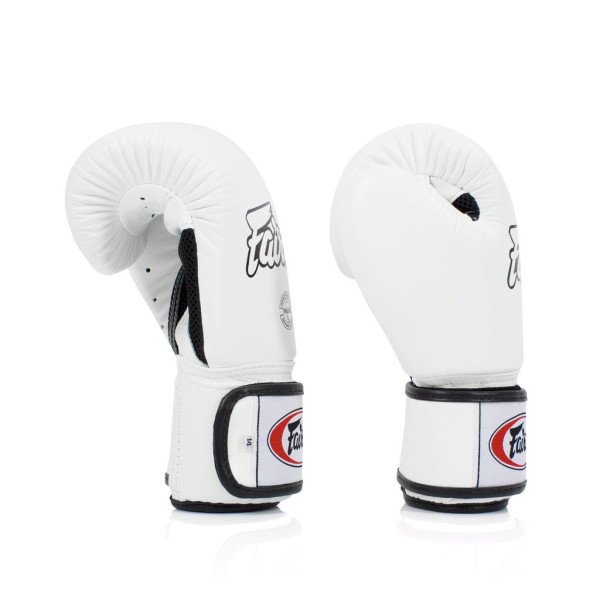 Боксерські рукавиці Fairtex BGV1 White 12 унцій