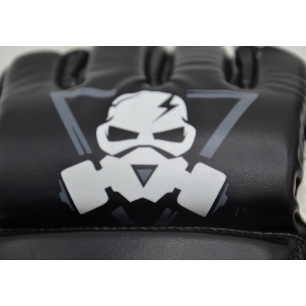 Рукавиці для MMA PowerPlay 3056 А Чорно-Білі L