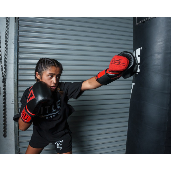Боксерські рукавиці TITLE Boxing All Heart Bag Gloves 2.0 Black/Red 12 oz