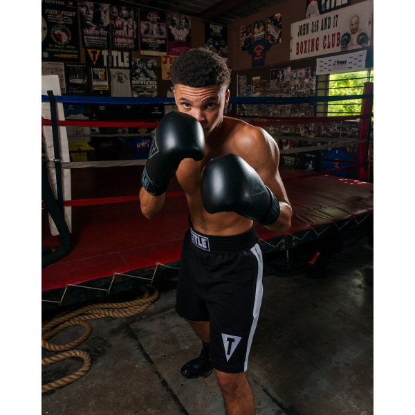 Боксерські рукавиці TITLE Boxing Vegan Gloves Black 12 oz