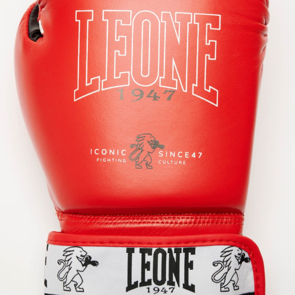 Боксерські рукавиці Leone GN208 ICONIC Red 12 унцій (бинти 4 м. в комплекті)