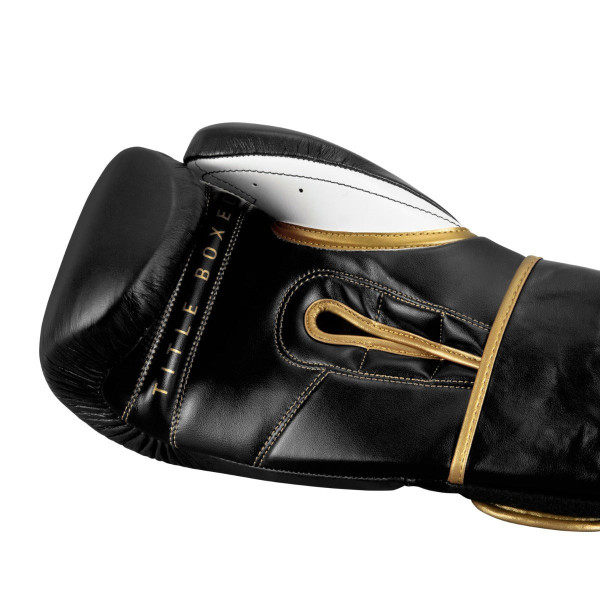 Боксерські рукавиці TITLE Boxeo Mexican Leather Quatro Black/White 16 oz