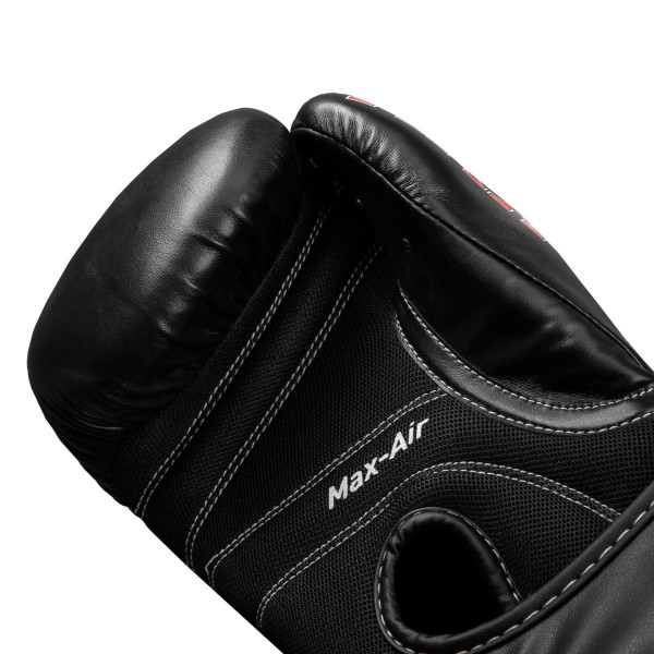 Боксерські рукавиці TITLE Classic Black Max Black 12 oz