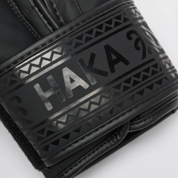 Боксерські рукавиці Leone GN329 HAKA Black 12 унцій