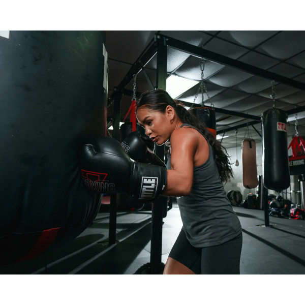 Боксерські рукавиці TITLE DYNAMIC STRIKE HEAVY BAG GLOVES Black 16 oz