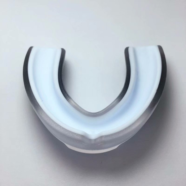 Боксерская капа White Black Premium